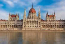 Обязательные для посещения достопримечательности Будапешта budapest_must_see_parliament