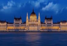 Экскурсия в здание венгерского парламента budapest parliament
